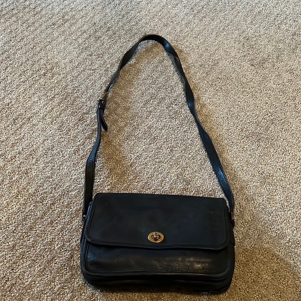 Vintage coach small crossbody bag